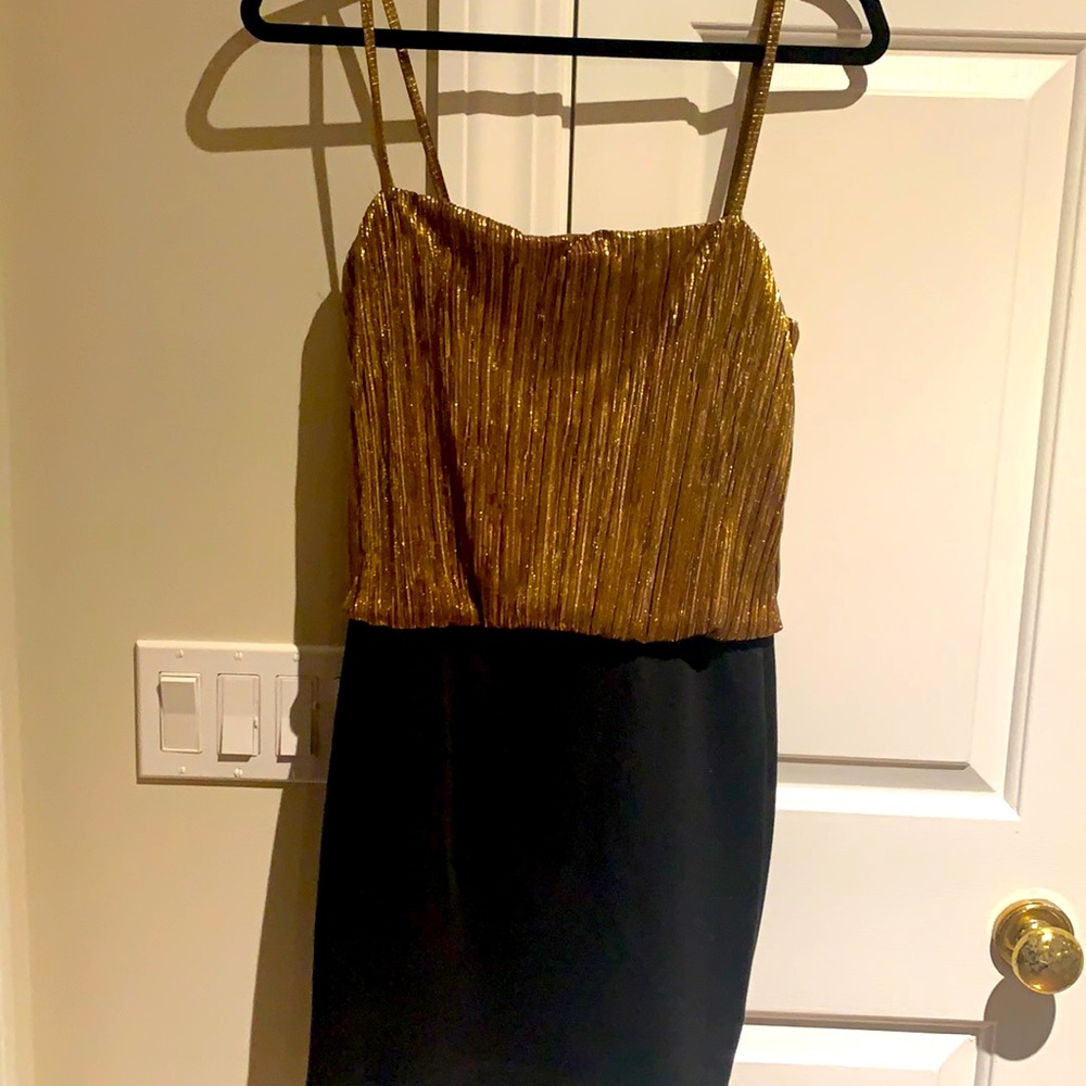 Festive dress!🎉🍾